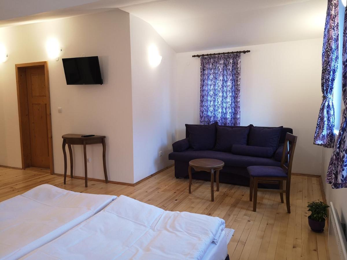 Algarte Guest House Madzhare Eksteriør billede